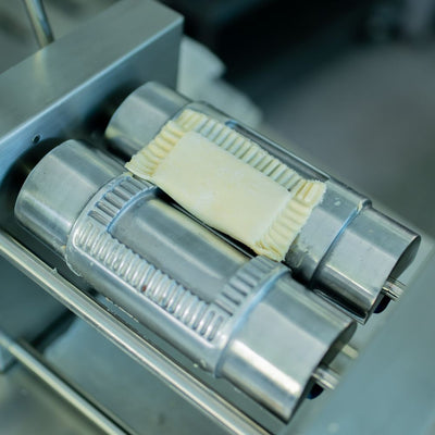 Migsa DEM-B1 Formadora Quesadillas Empanadas Manual Rectangular Restaurante Bistro Cafeteria Negocio Alimentos Manual Quesadillas Banquetes Comida Rapida. KitchenMax.Store. Envíos seguros a todo México. Cotiza hoy mismo.